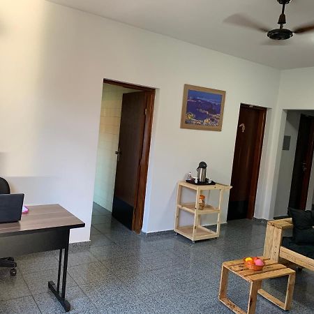 H One Hostel Goiânia Buitenkant foto