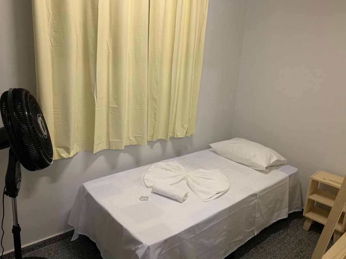 H One Hostel Goiânia Buitenkant foto