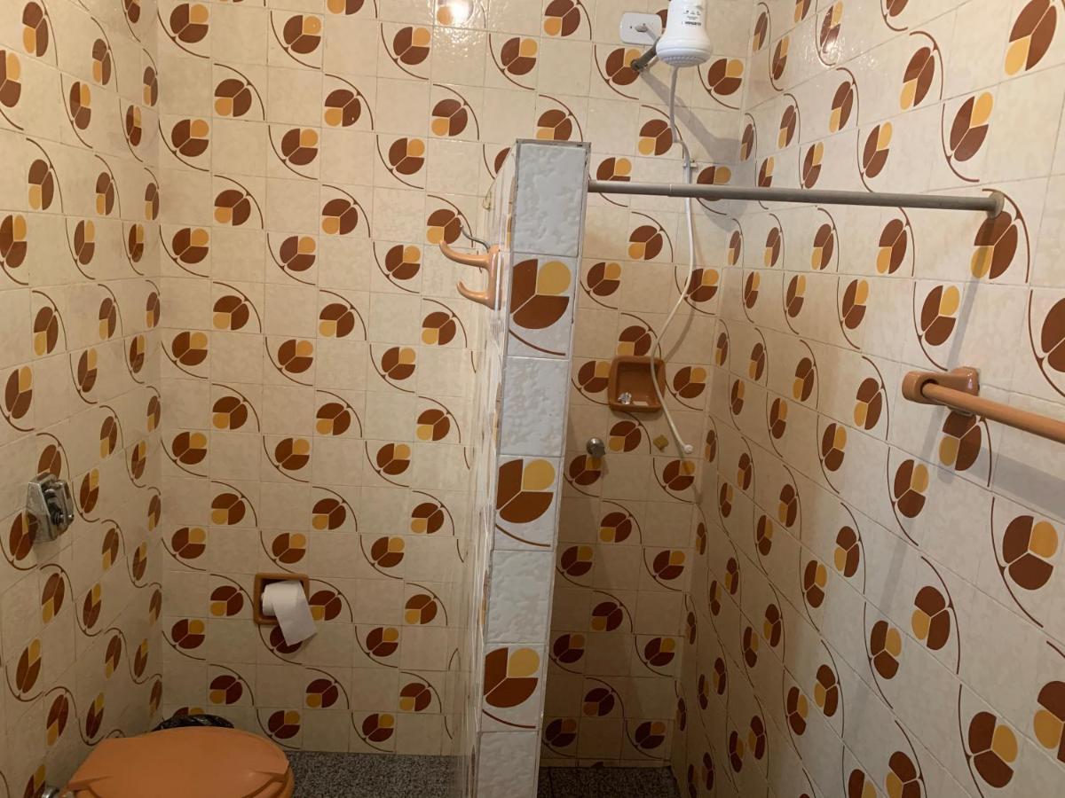 H One Hostel Goiânia Buitenkant foto