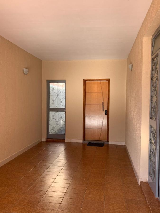 H One Hostel Goiânia Buitenkant foto